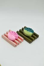 Cargar imagen en el visor de la galería, Oliva / Colaboración cerámica + Obra Normal