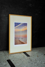 Cargar imagen en el visor de la galería, Luna en Ipanema, enmarcada 40x60 cm.
