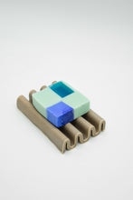 Cargar imagen en el visor de la galería, Verde tierra / Colaboración cerámica + Obra Normal
