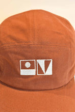 Cargar imagen en el visor de la galería, Jockey terracota - formas
